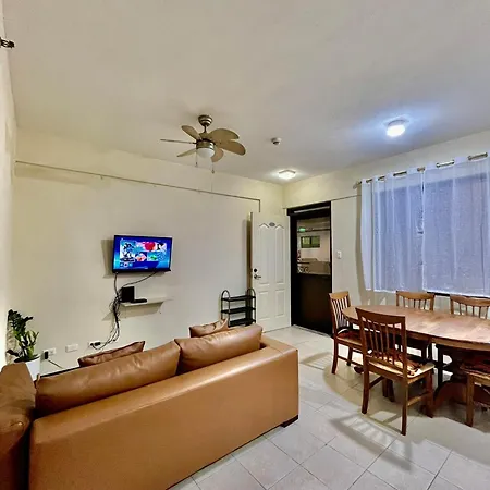 Kelsey'S Homestay Davao Exterior photo