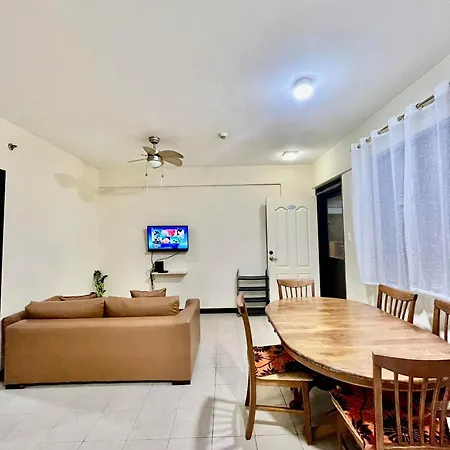 Kelsey'S Homestay Davao Exterior photo