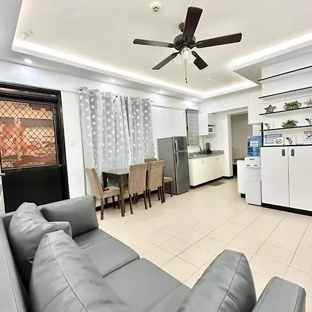 Kelsey'S Homestay Davao Exterior photo