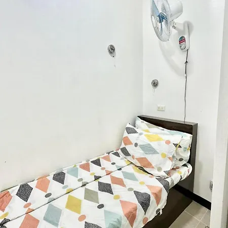 Kelsey'S Homestay Davao Exterior photo