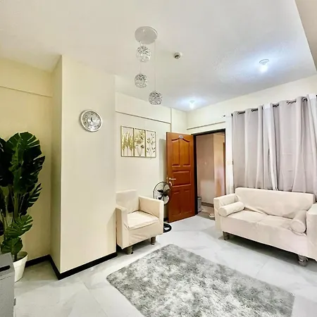 Kelsey'S Homestay Davao Exterior photo